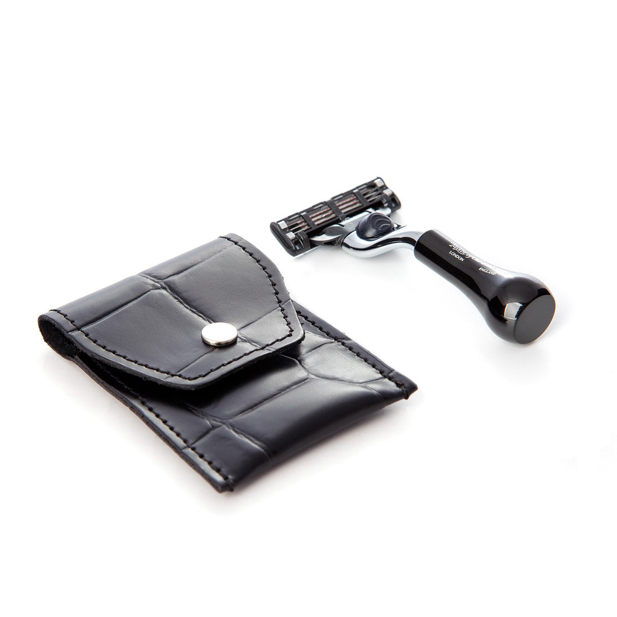 Mach 5 Razor Case Mini Black Travel Mach3 Razor in Leather pouch - Taylor of Old Bond Street