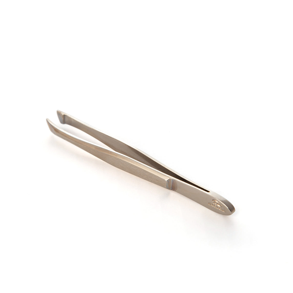 Slanted Tweezers